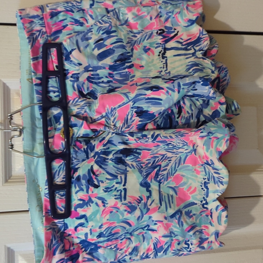 Lilly Pulitzer buttercup shorts